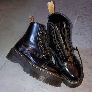 Dr. Marten vegan boots black size 7US women
